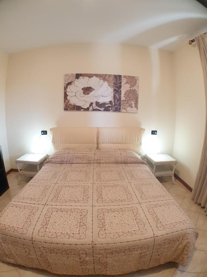 La Fenice Holiday Apartment Manerba del Garda Buitenkant foto