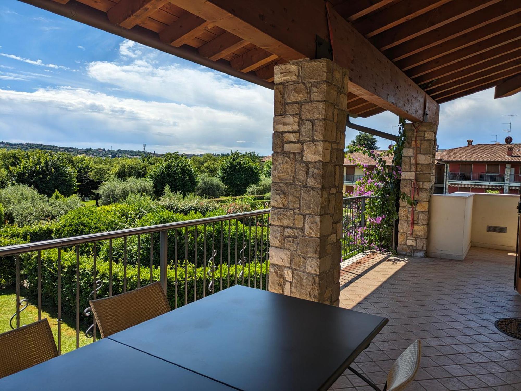 La Fenice Holiday Apartment Manerba del Garda Buitenkant foto